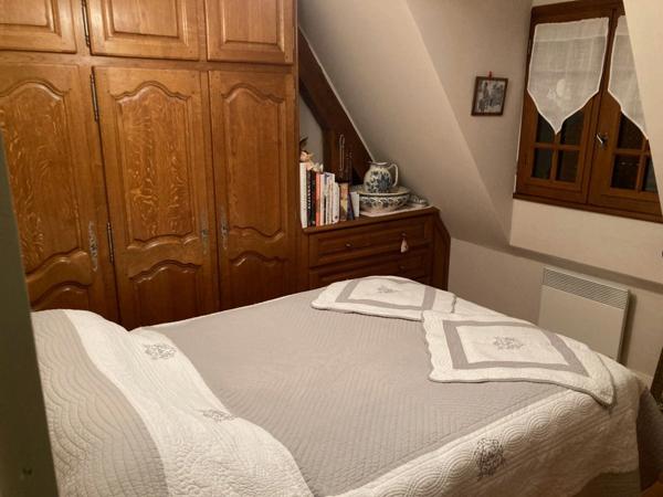 Maison en colombage avec piscine couverte et dépendances Bonneville la Louvet