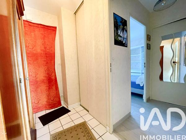 Location appartement 2 pièces 46 m² Arpajon