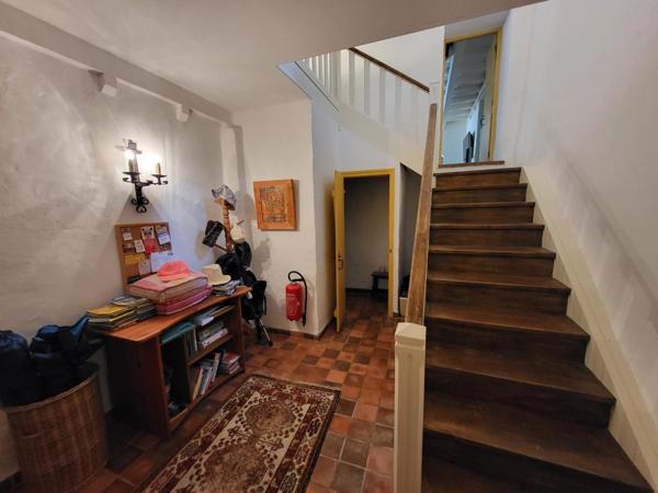 Splendide et spacieuse propriété avec dependances et piscine