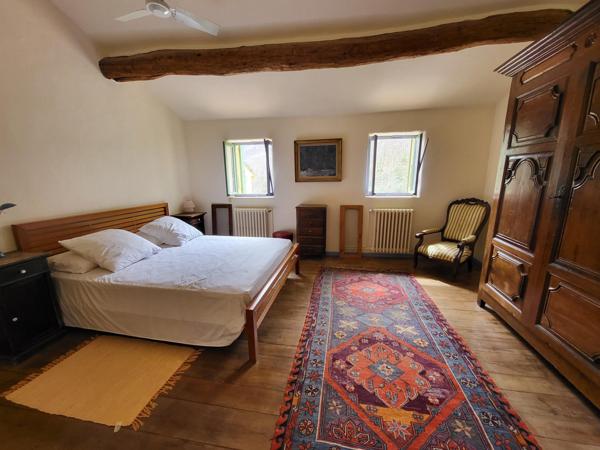 Splendide et spacieuse propriété avec dependances et piscine