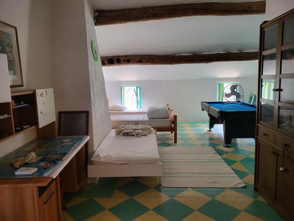 Splendide et spacieuse propriété avec dependances et piscine