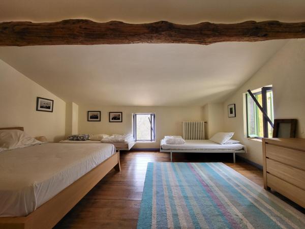 Splendide et spacieuse propriété avec dependances et piscine