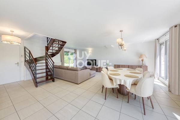 Maison à louer à Chessy - 6 pièces, 130.61 m²