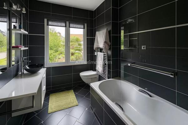 Vente Maison 8 pièces 174 m2 à Chelles