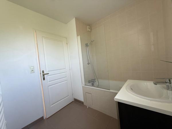 Tours 37100 Appartement d’exception à Sainte‑Radegonde.