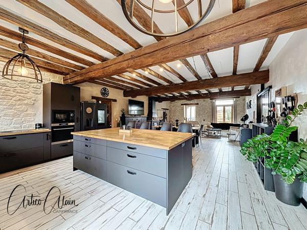 Dpt Haute Garonne (31), à vendre proche de VILLEFRANCHE DE LAURAGAIS maison de 271 m² - Terrain de 1 800 M²