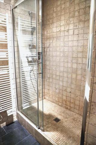 Roof-top à Croix-de-chavaux - au pied du métro