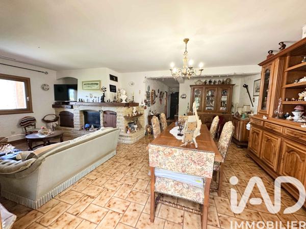 Maison à vendre 9 pièces 210 m² Fréjus