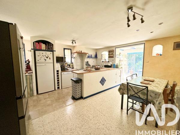 Maison à vendre 9 pièces 210 m² Fréjus