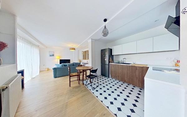 Maison à louer    2 pièces • 49,03 m2 Bègles