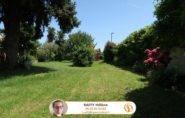 Terrain à Batir de 677 m²