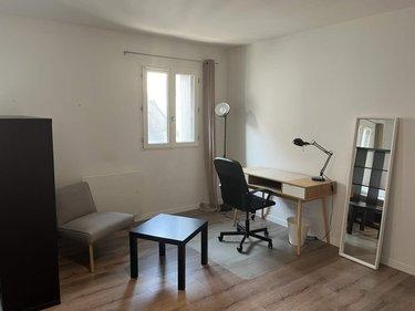 Appartement à louer à Tours dans l'Indre-et-Loire (37000), ref : 001/2338