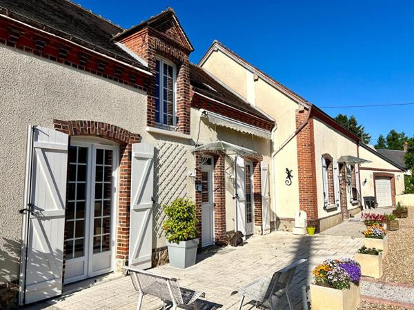 LONGERE RENOVEE  150M2  PAS DE TRAVAUX