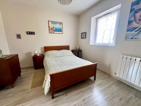 LONGERE RENOVEE  150M2  PAS DE TRAVAUX