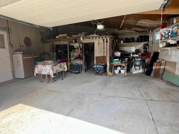 LONGERE RENOVEE  150M2  PAS DE TRAVAUX