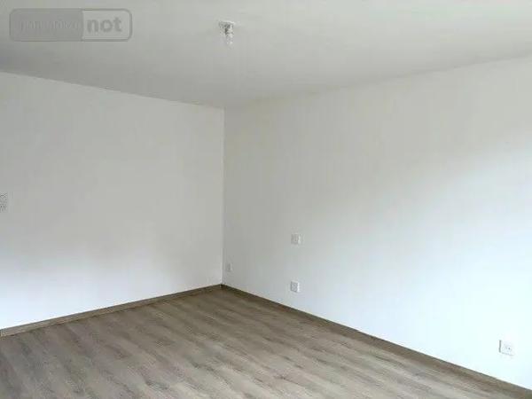 Location - Appartement Avallon 89200 3 pièces 60 m 2
