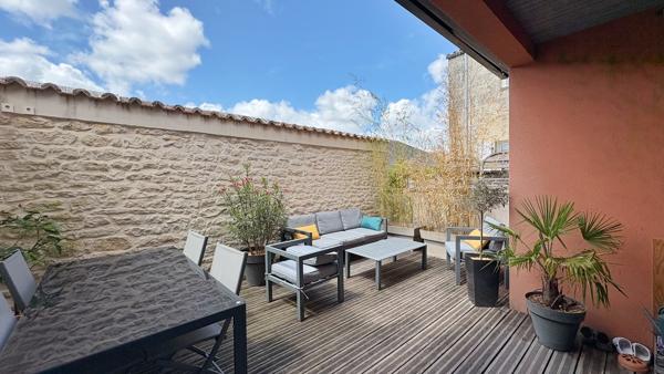 Maison
                                                                                                                                                                                                                                                                                                                        5 pièce(s)                                                                                                                                                                                                          4 chambre(s)                                                                                                                                                                                                          162  m²