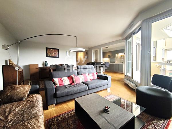 Appartement Courbevoie 4 pièces 96.05 m2