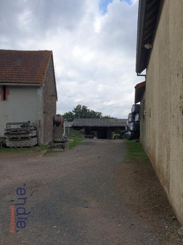 VENTE : maison T5 (110 m²) à ARPHEUILLES SAINT PRIEST