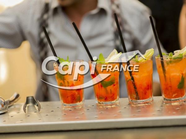 AIX LES BAINS (73), BAR, Aix les Bains, Centre Ville, Terrasse