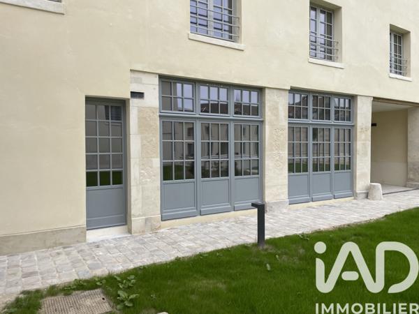 Location appartement 2 pièces 62 m² Compiègne