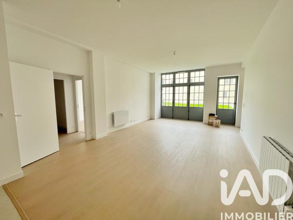 Location appartement 2 pièces 62 m² Compiègne