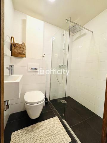 Maison 10 pièces - 240 m²