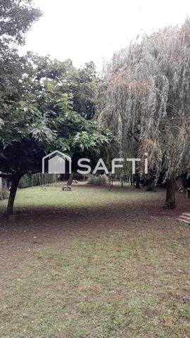 TERRAIN constructible à fort potentiel ! pres de Rochefort  avec arbres fruitiers