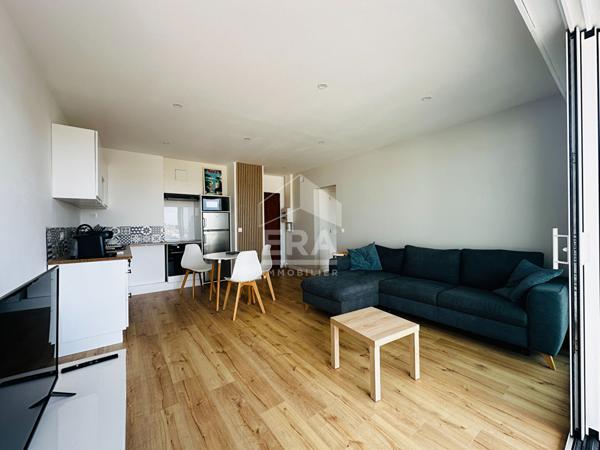 BEL APPARTEMENT T2 - PROCHE MARCHÉ - ASCENSEUR - Appartement refait à neuf