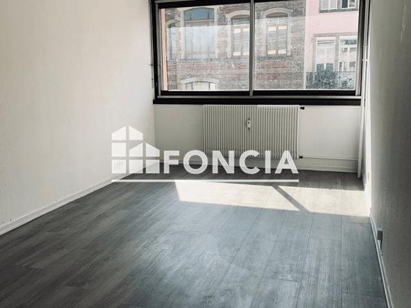Location Studio 22.42 m² - 18 RUE DU MARECHAL JOFFRE Strasbourg 67000
