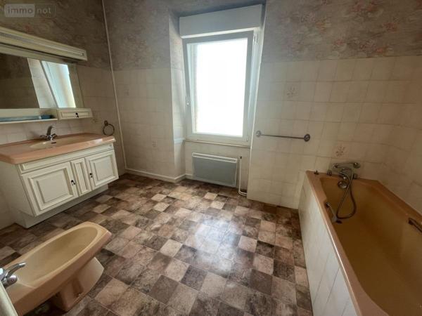 Appartement à vendre à Paimpol dans les Côtes-d'Armor (22500), ref : 22023-3429