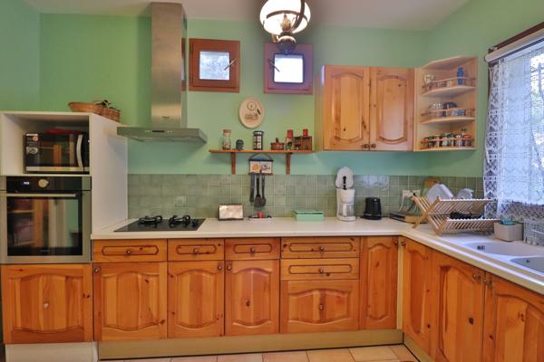 Maison de campagne plain pied 3 chambres Piscine sur 5000m2 de terrain