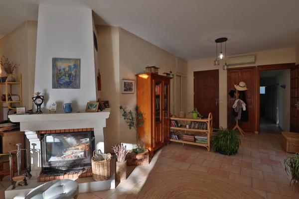 Maison de campagne plain pied 3 chambres Piscine sur 5000m2 de terrain