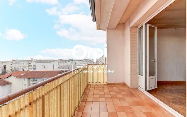 Appartement à vendre    5 pièces • 98 m2 Villeurbanne