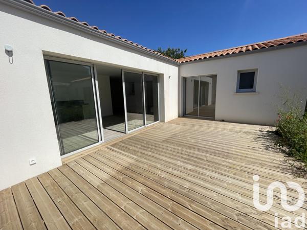 Maison à vendre 5 pièces 144 m² Sainte-Soulle