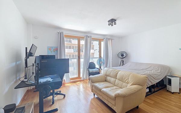 Appartement à vendre    1 pièce • 29,46 m2 Annemasse