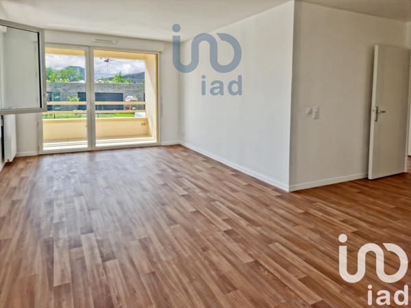 Appartement 3 pièces de 66 m² à Clichy-sous-Bois (93390)