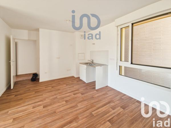 Appartement 3 pièces de 66 m² à Clichy-sous-Bois (93390)