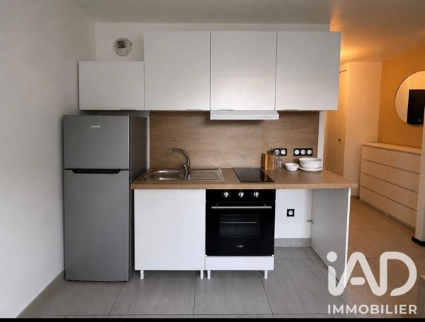 Location studio 23 m² Romainville