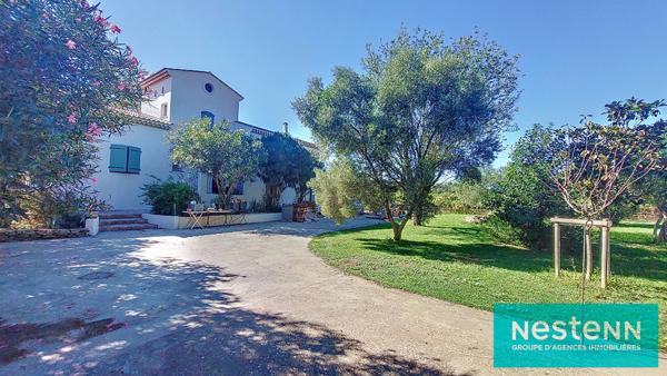 ISTRES, maison 6 pièces, 4 chambres, double salon/séjour, garage, cave, jardin, +3000m² de terrain