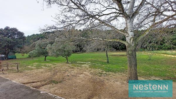 ISTRES, maison 6 pièces, 4 chambres, double salon/séjour, garage, cave, jardin, +3000m² de terrain