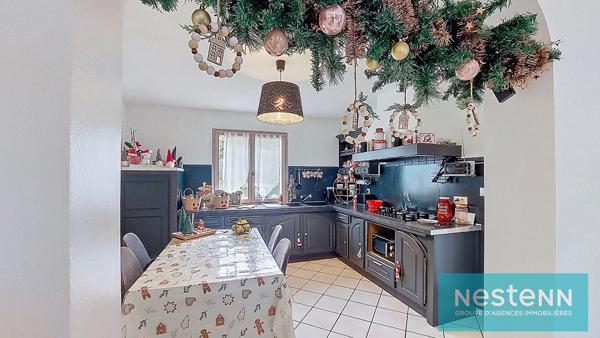 ISTRES, maison 6 pièces, 4 chambres, double salon/séjour, garage, cave, jardin, +3000m² de terrain