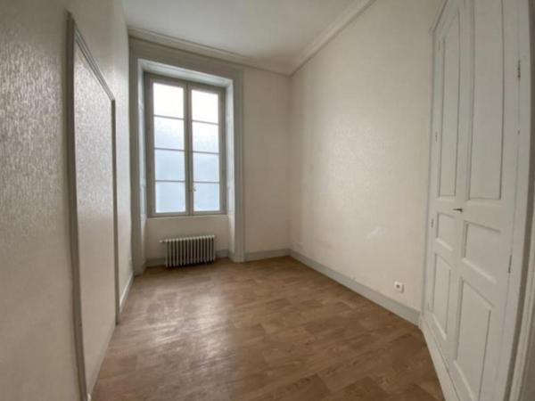 POITIERS Centre ville - 3 pièce(s) - 62.39 m2 avec parking