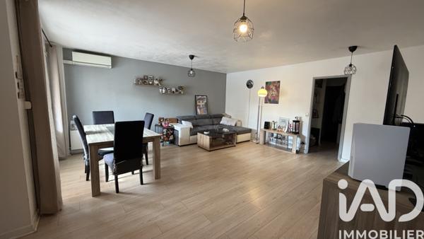 Appartement à vendre 4 pièces 76 m² Aubagne
