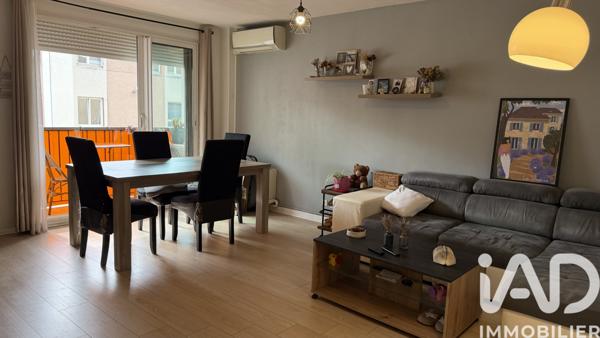 Appartement à vendre 4 pièces 76 m² Aubagne