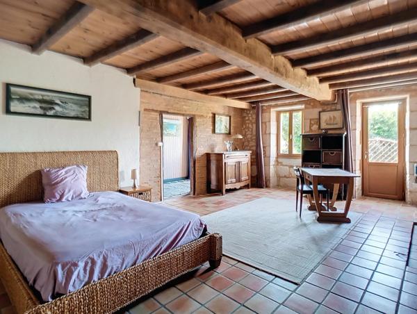 Maison de caractère en pierres apparentes