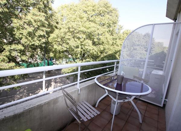 Aix-en-Provence (13090) T2 en duplex avec balcon et parking fermé