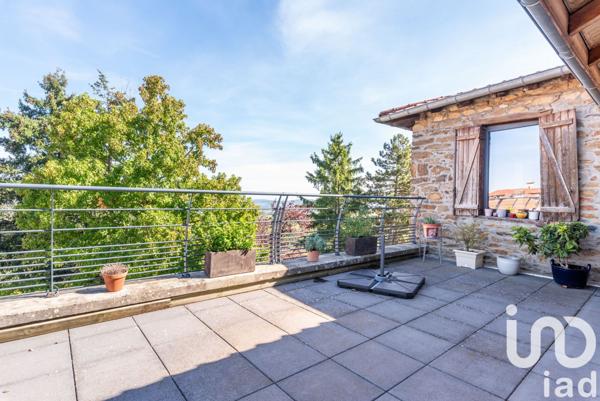 Maison à vendre 6 pièces 158 m² Mornant