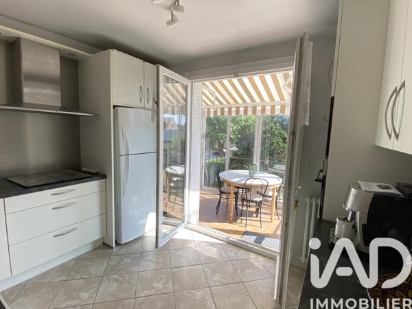 Maison à vendre 8 pièces 155 m² Viry-Châtillon