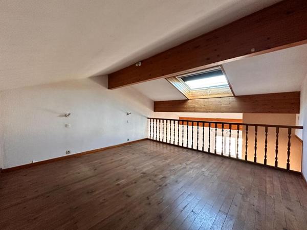 Appartement  3 pièce(s) 111.12 m2